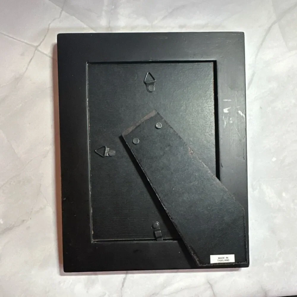 Black Plastic 6x8 Modern Matte Rectangle Photo Frame Freestanding Hanging